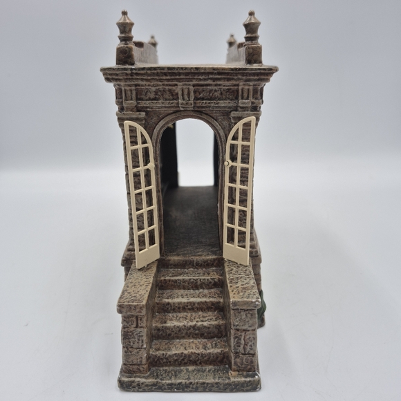 Department 56 Rustic Brown Covered Bridge At The Manor. - Picture 3 of 3